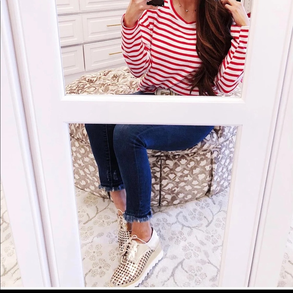 Gold fashion wedge